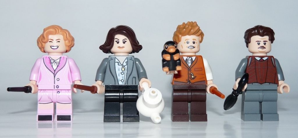 Fantastic beasts lego newt's case hot sale